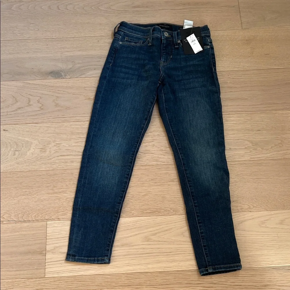Banana Republic’s Womens Blue Skinny Jeans 24P NWT - Picture 2 of 8